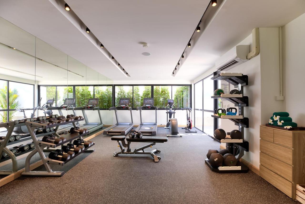 Outrigger Surin Beach Resort - Sha Extra Plus 외부 사진 The gym at the 100 Queen's Gate