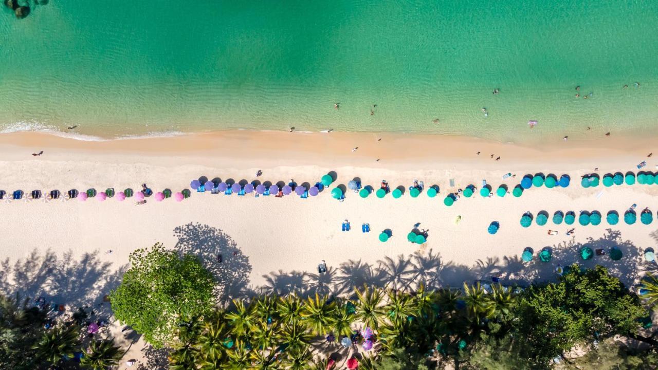 Outrigger Surin Beach Resort - Sha Extra Plus 외부 사진 Aerial view of the beach